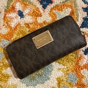 Michael Kors MK WALLET